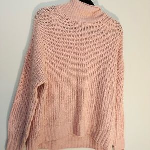 Light pink women’s American eagle turtleneck sweater